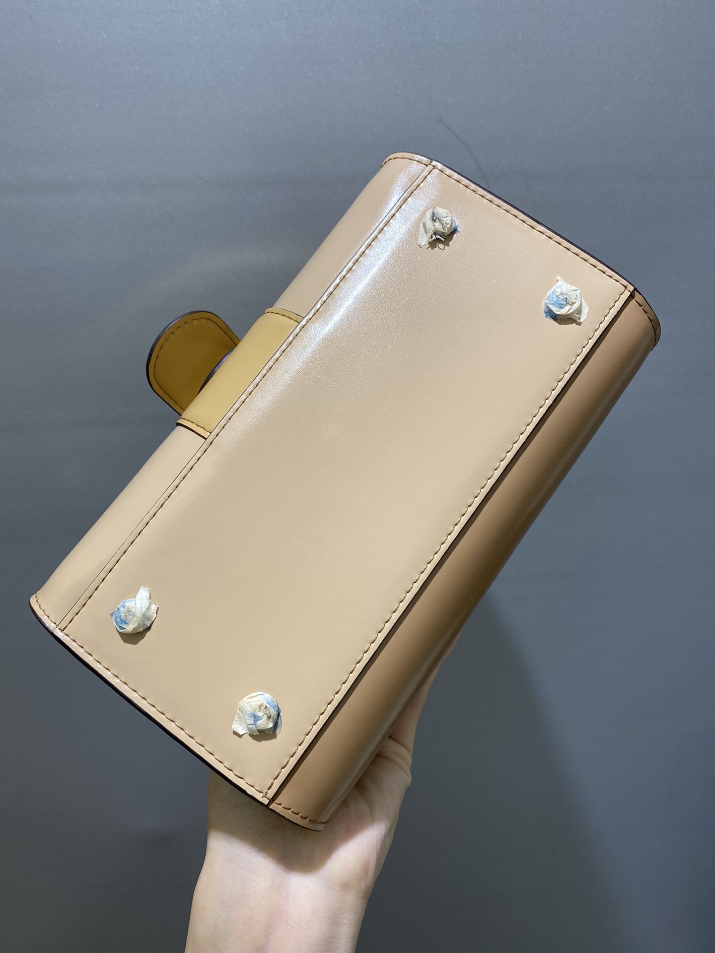 델보 브리앙 박스백 미니